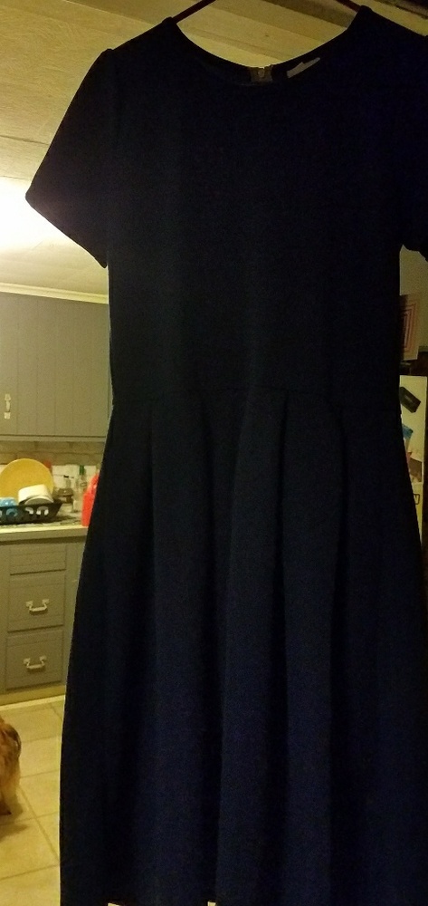 Large Navy Blue Lularoe Amelia NWT!!!