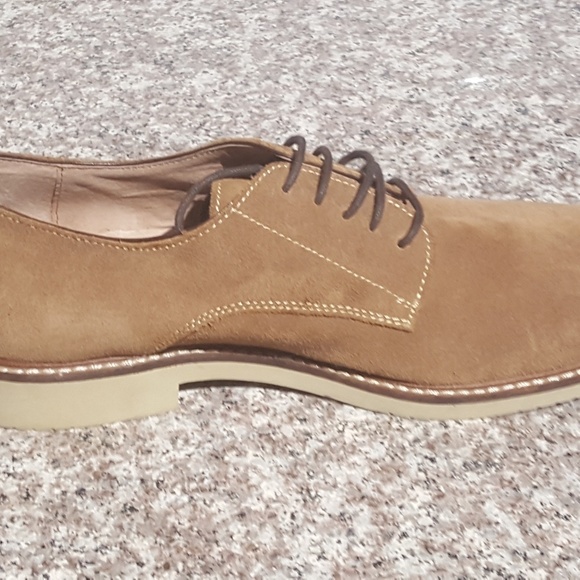 Banana Republic Suede Mens Shoes - Picture 2 of 3