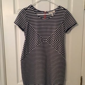 Jessica's Simpson Maternity dress