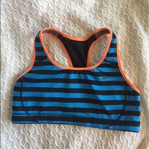 nike neon sports bra