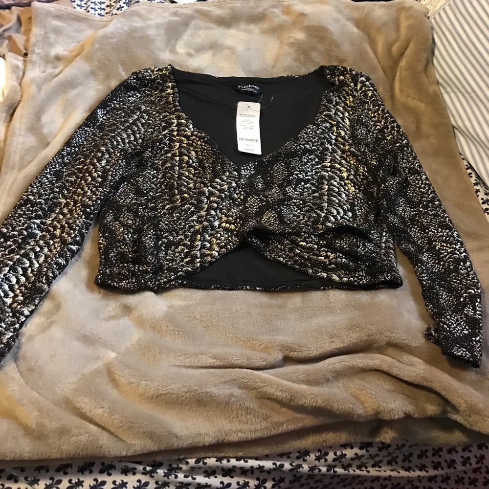Bebe long sleeve wrap crop top