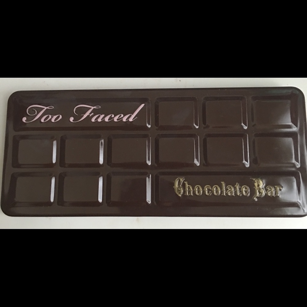 Like New "Chocolate Bar" Palette