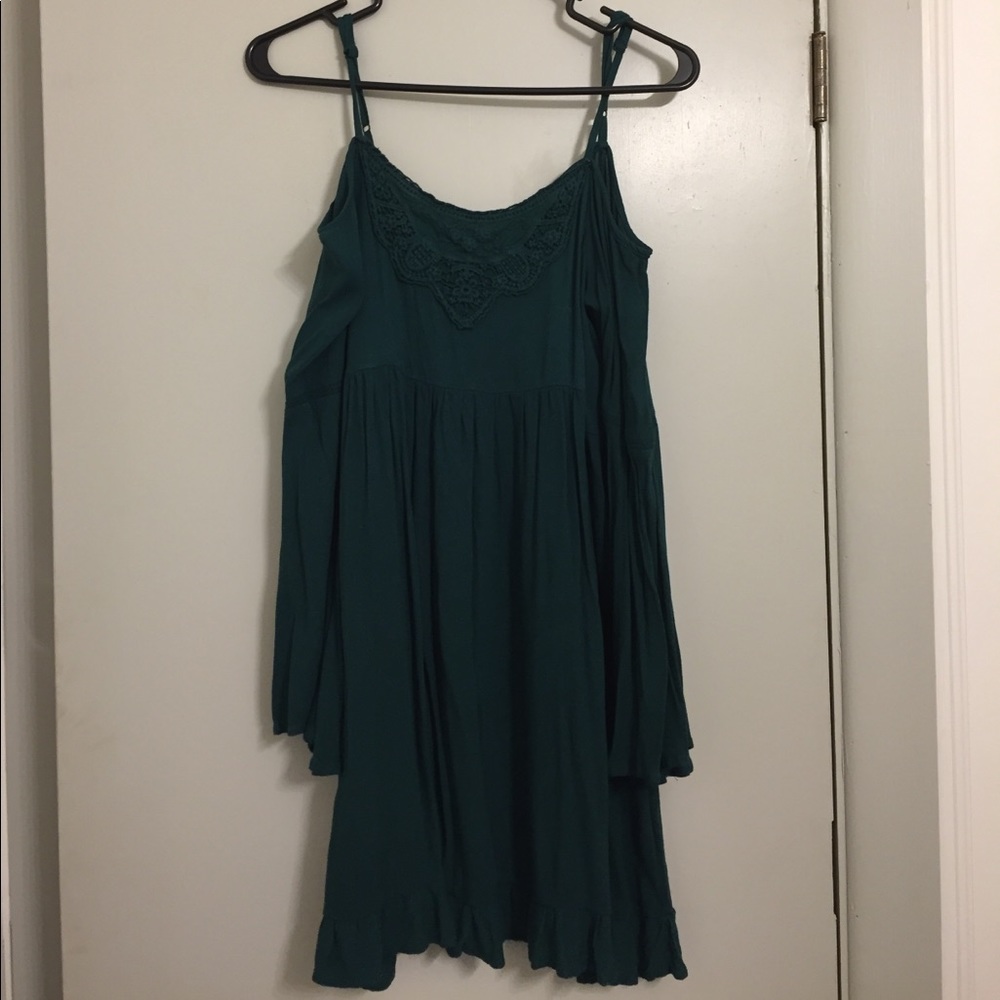 A medium emerald green dress.