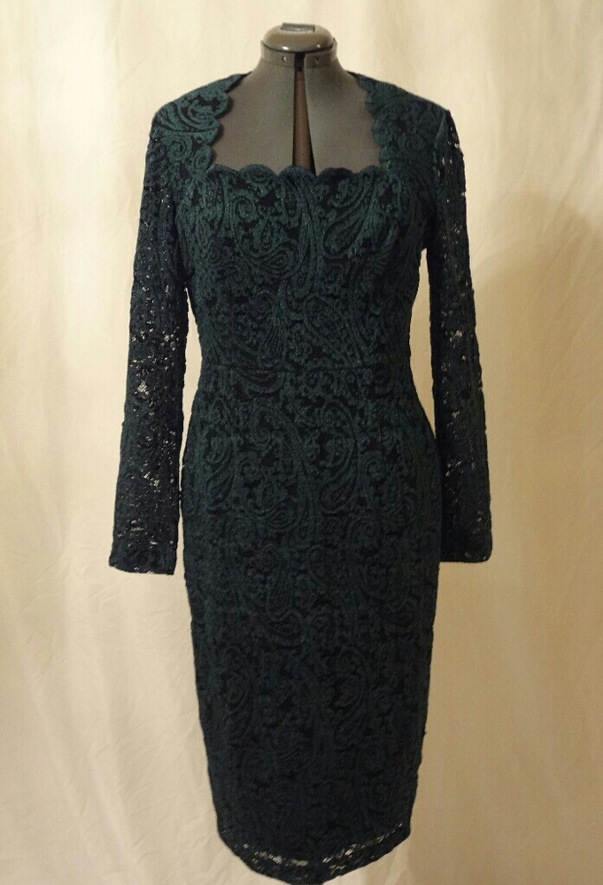 Beautiful/flattering green lace dress