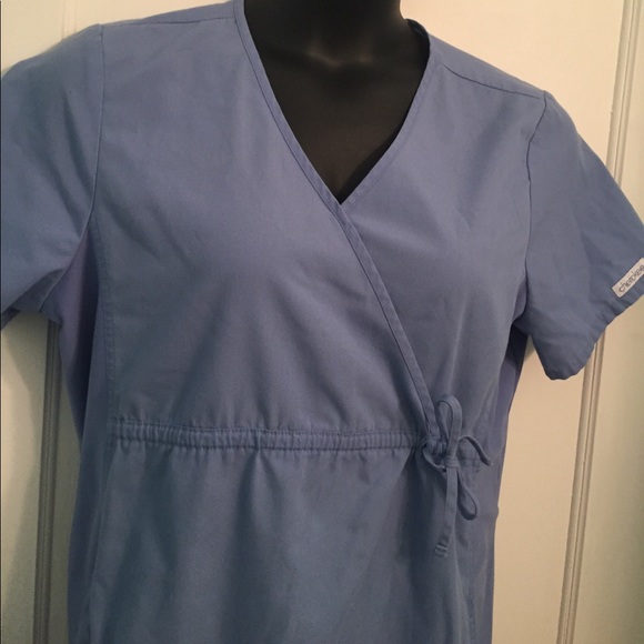 58 off Cherokee Tops Cherokee Flexibles Ceil Blue Maternity Scrub