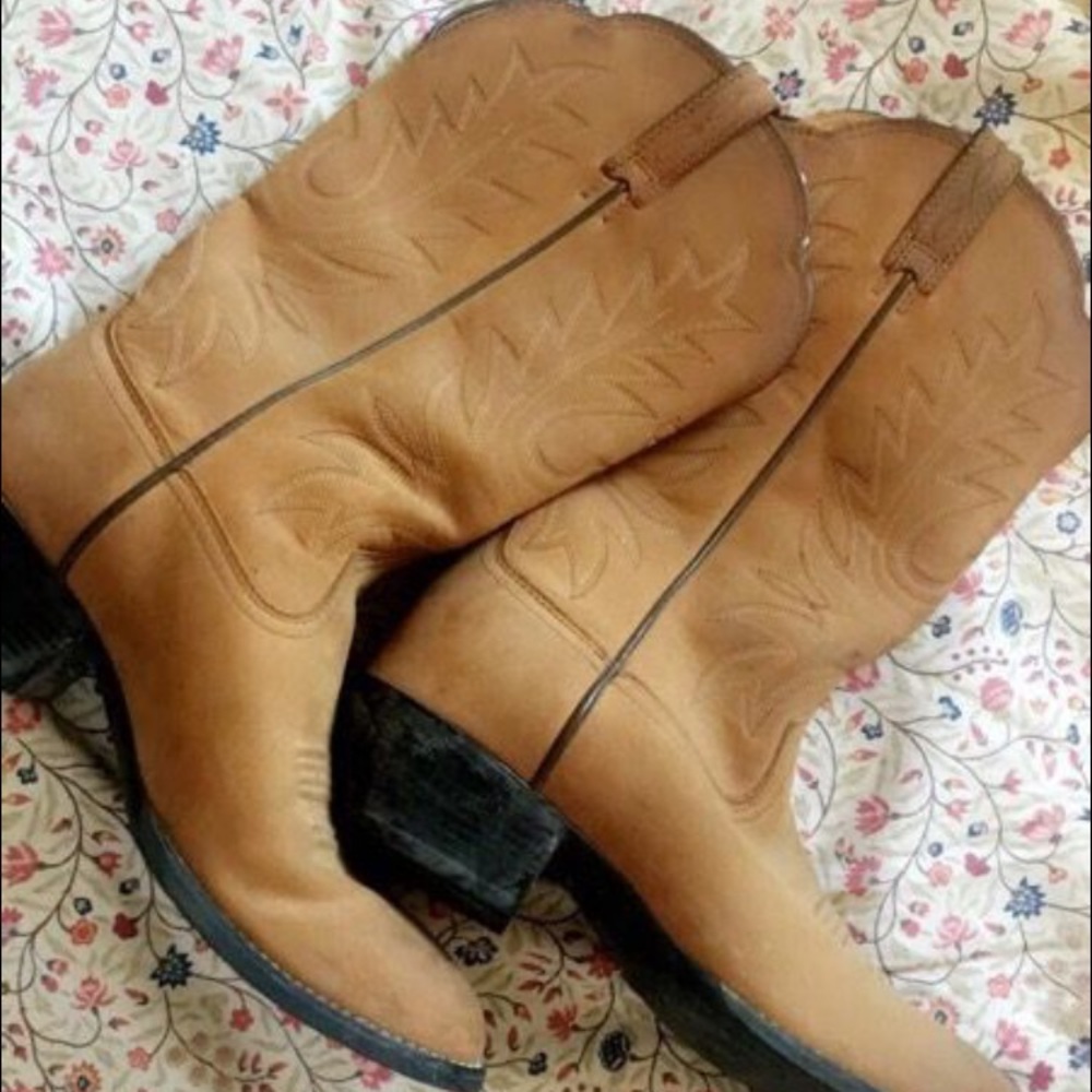 Ariat Western Cowboy Boots