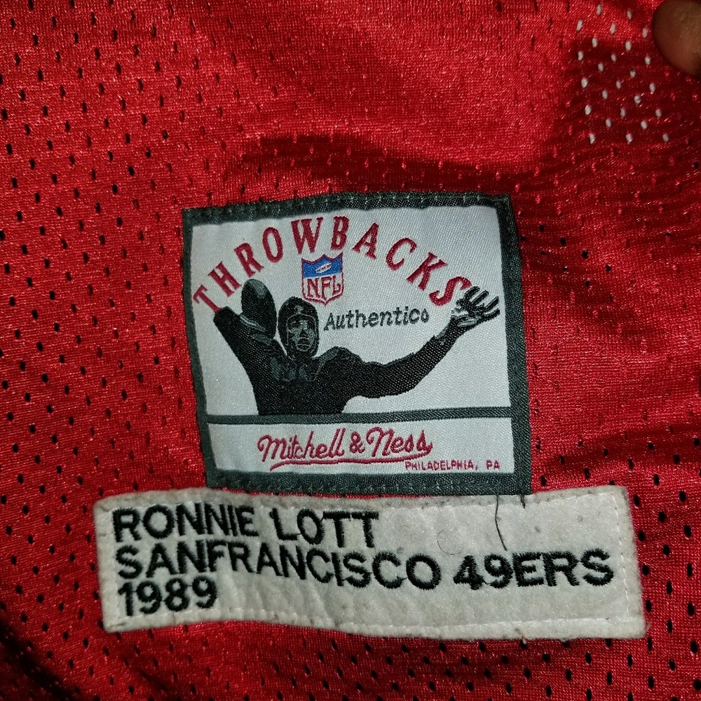 Mens Mitchell & Ness Throwback Jersey