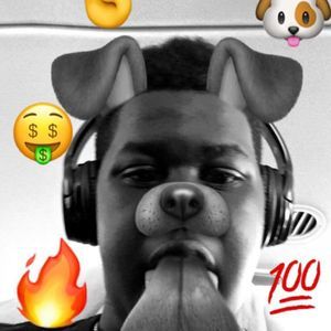 Meet your Posher, Derrick