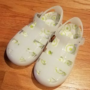 RUUM jelly sandals