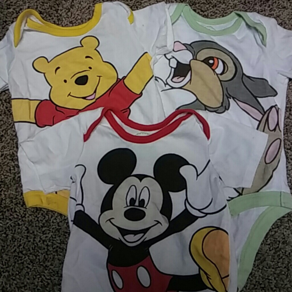 Baby clothes