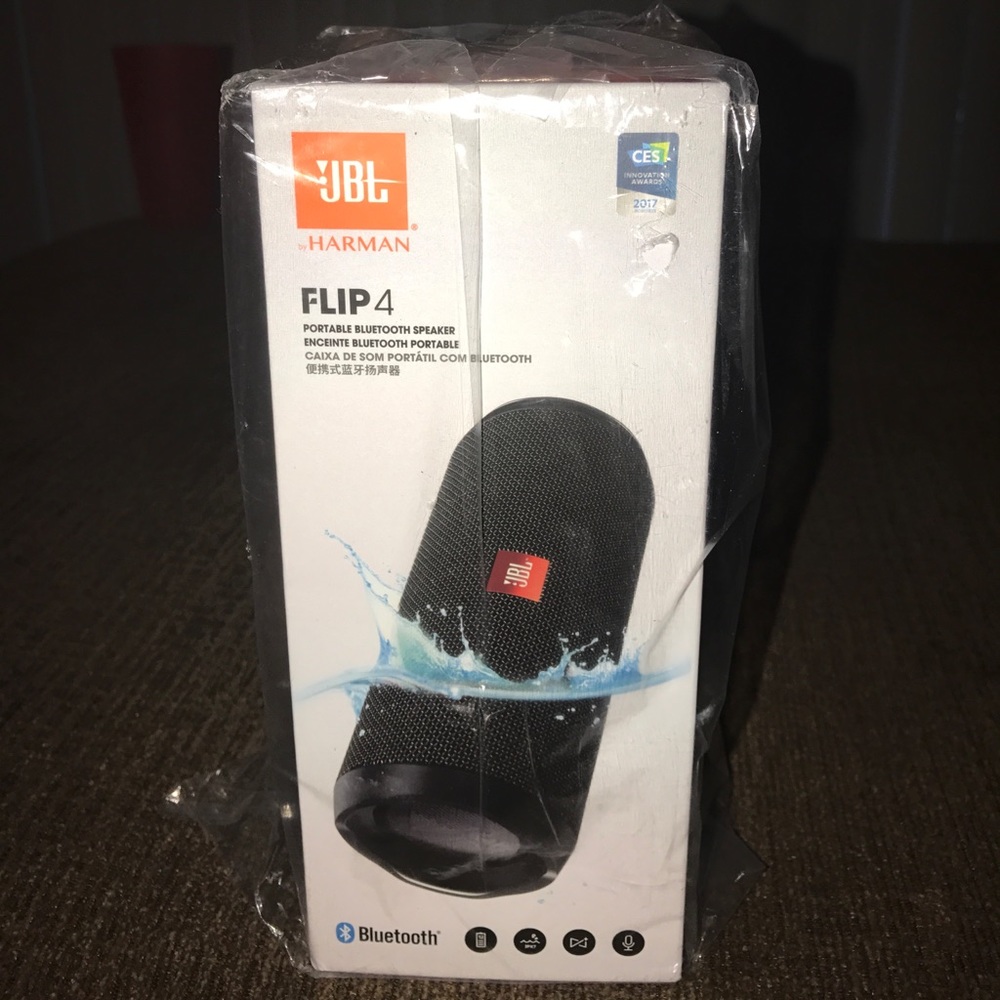 JBL Flip 4