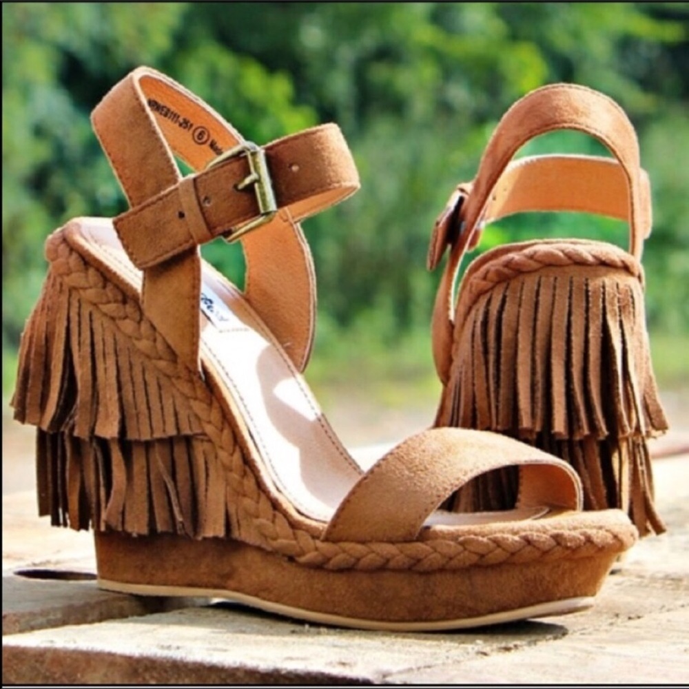 Tan Boho Chic Braided Fringe Wedge - Picture 4 of 6