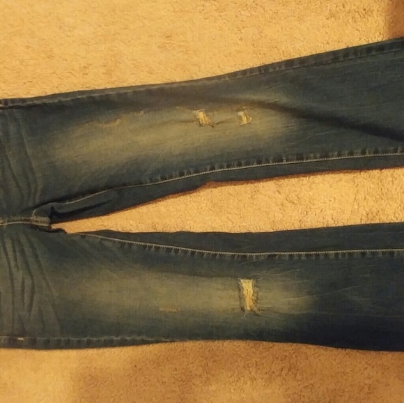 Jeans - Picture 2 of 4