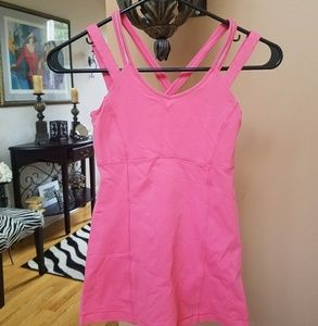 Lululemon tank