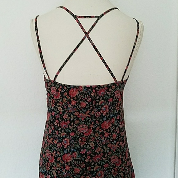 1 LEFT - Floral Skater Dress w/ Lace Panel Inserts - Picture 7 of 8