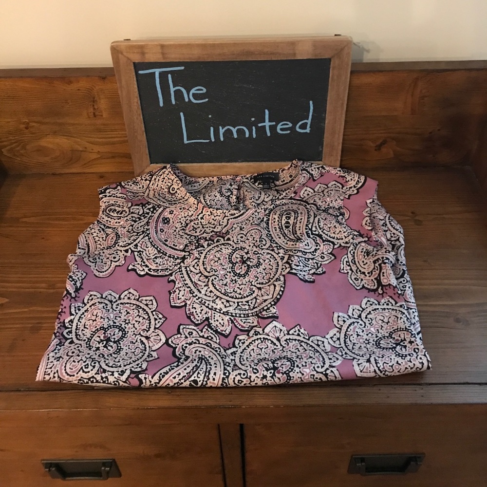  The Limited Sleeveless Tunic 