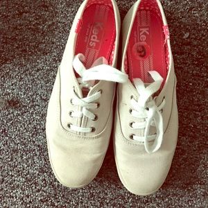 Tan Keds