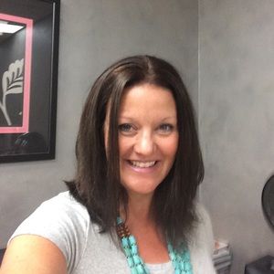 Meet your Posher, Carrie