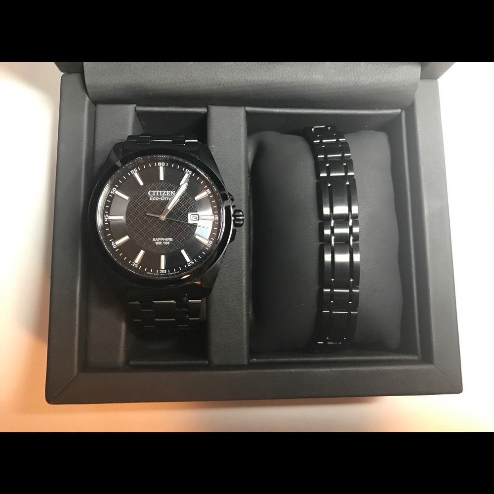 Citizen - Eco Drive Men's Watch & Bracelet