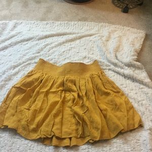 Banana Republic mustard yellow skirt