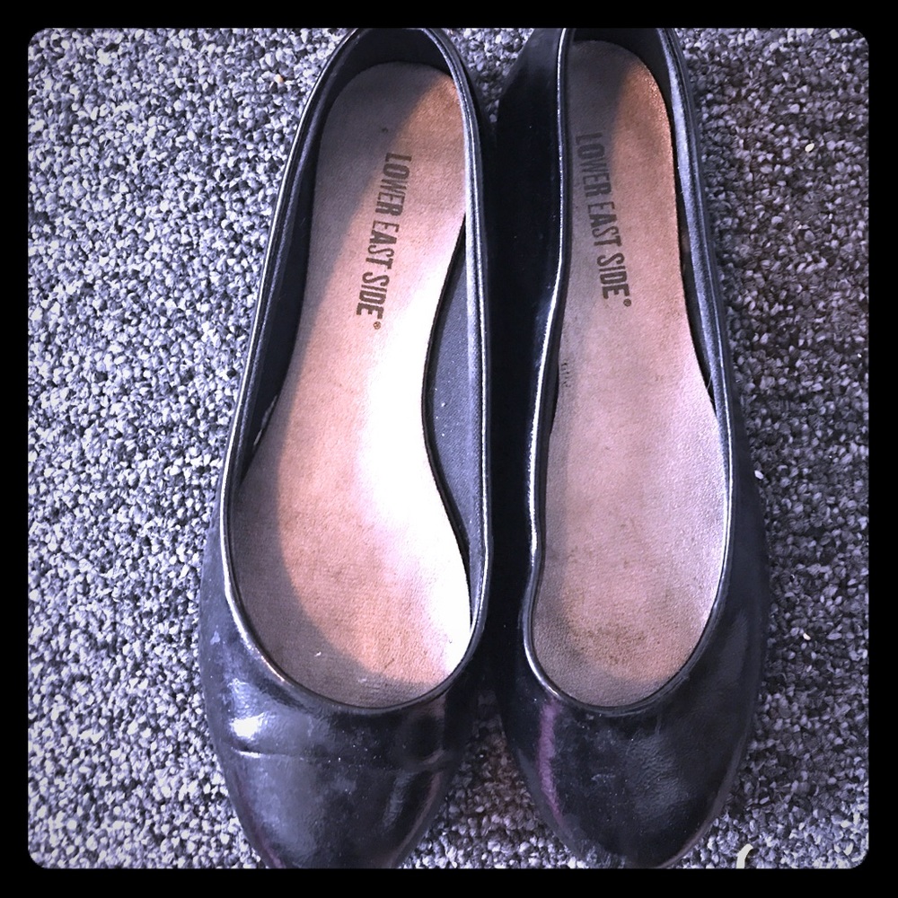 Black flats