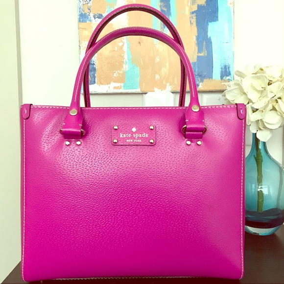 SOLD 🎉♠️Kate Spade♠️ Wesley Quinn Shoulder Bag - Picture 1 of 8