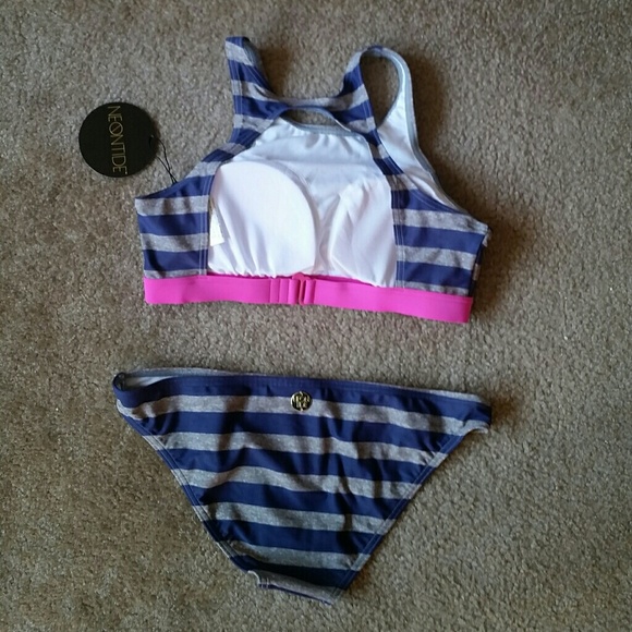 NEONTIDE Neonluxxe High Neck Bikini Set - Picture 6 of 7