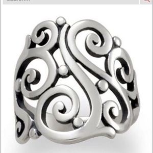 James Avery ring size 8 box and dust bag included