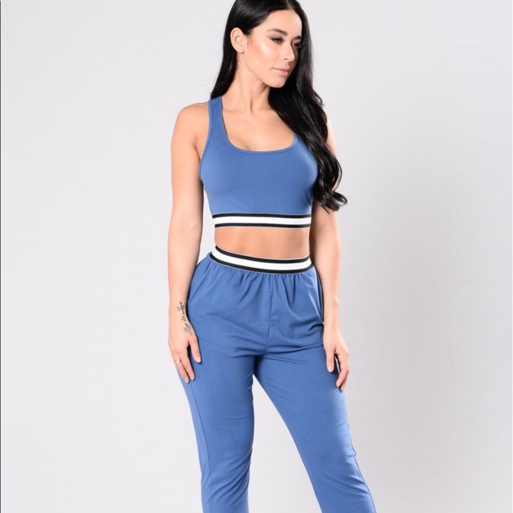 🌺 Fashion Nova Co-ORD Matching Set workout blue S