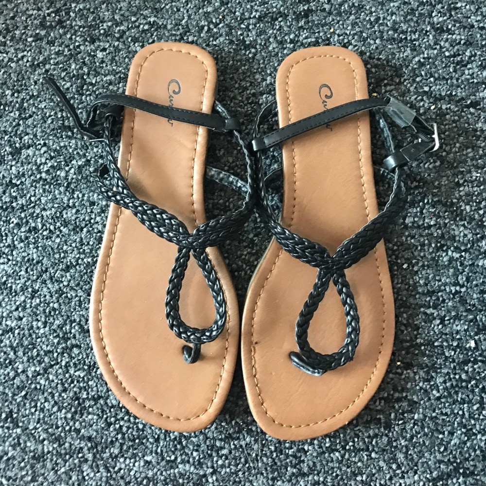 Braided black sandals
