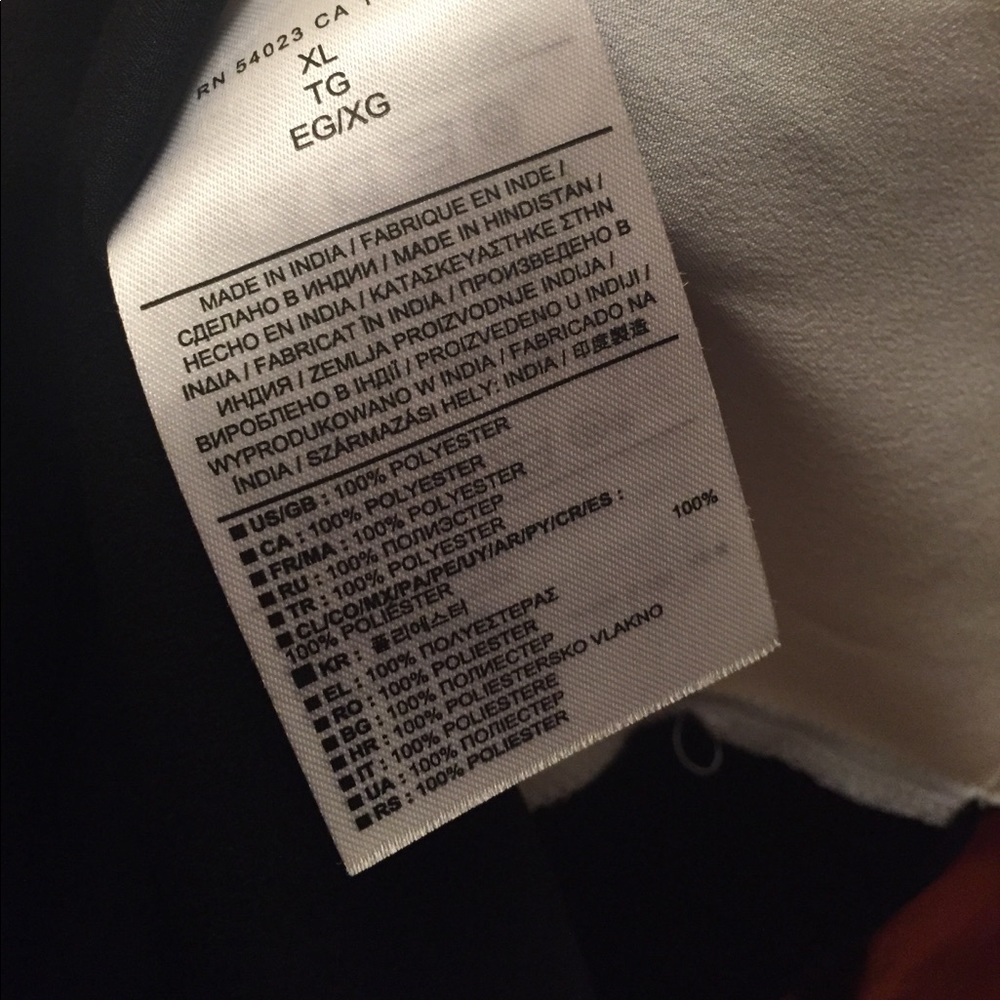 Banana Republic Shell - Picture 7 of 7