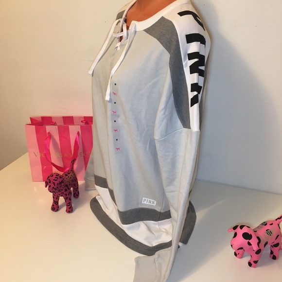 NEW PINK VS LOGO CREW LACE UP SWEATSHIRT - Picture 2 of 5