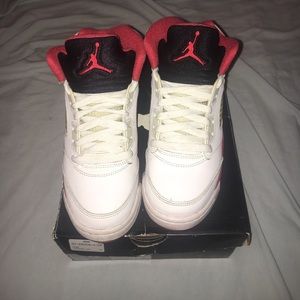 AIR JORDAN 5 RETRO (GS) " Fire red "