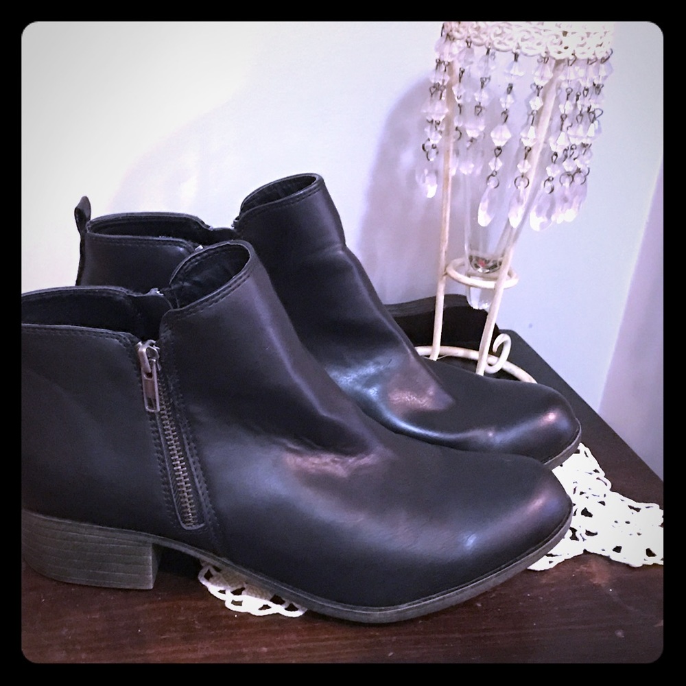 Black Ankle Boots