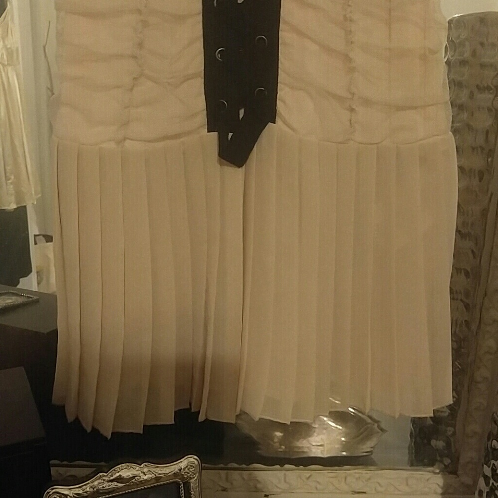 Badass Dress.. That's what! - Picture 4 of 6
