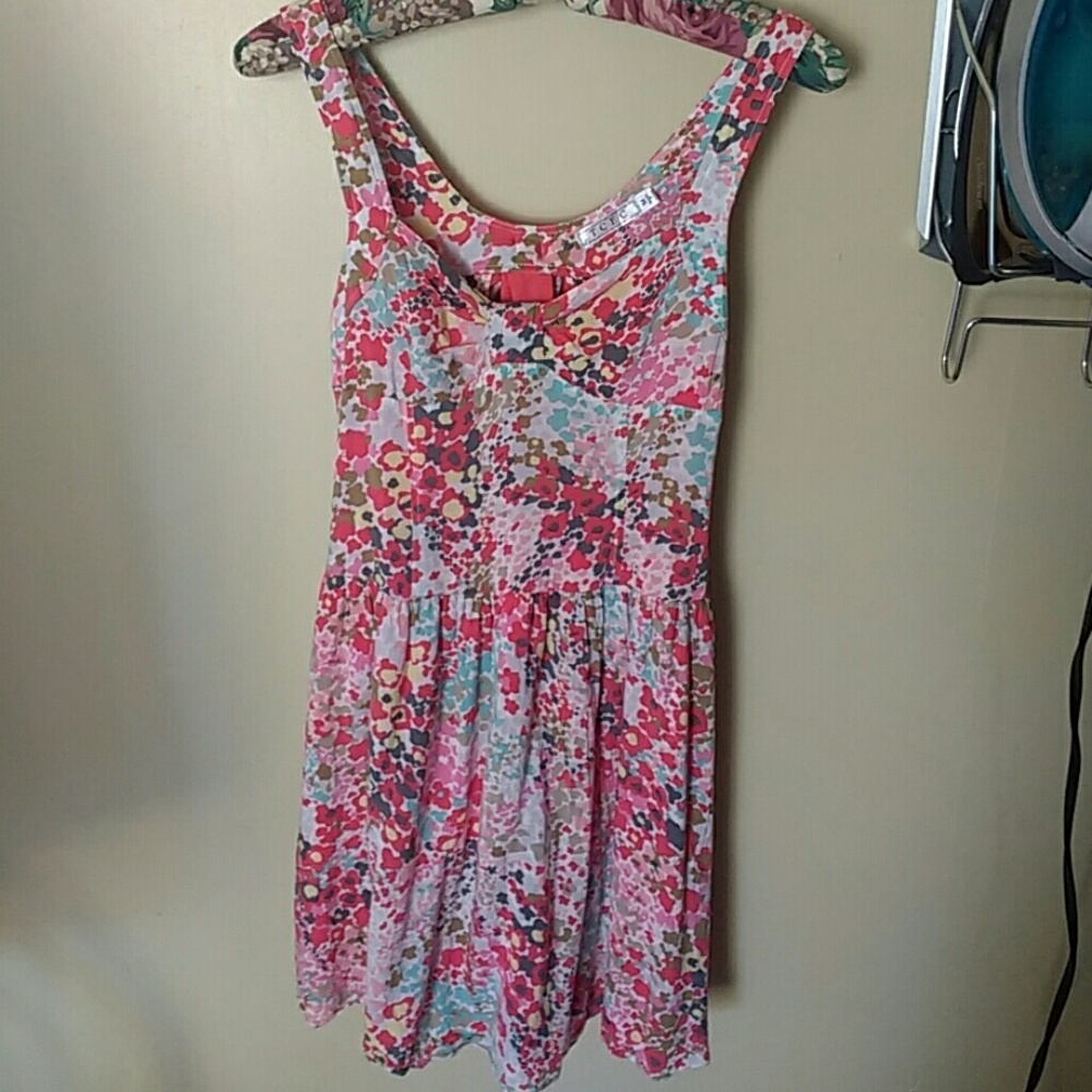 Floral dress backless