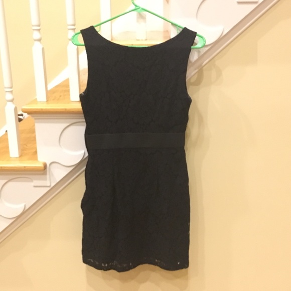 H&M dress size 6 - Picture 2 of 3