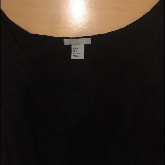 H&M dress size 6 - Picture 3 of 3