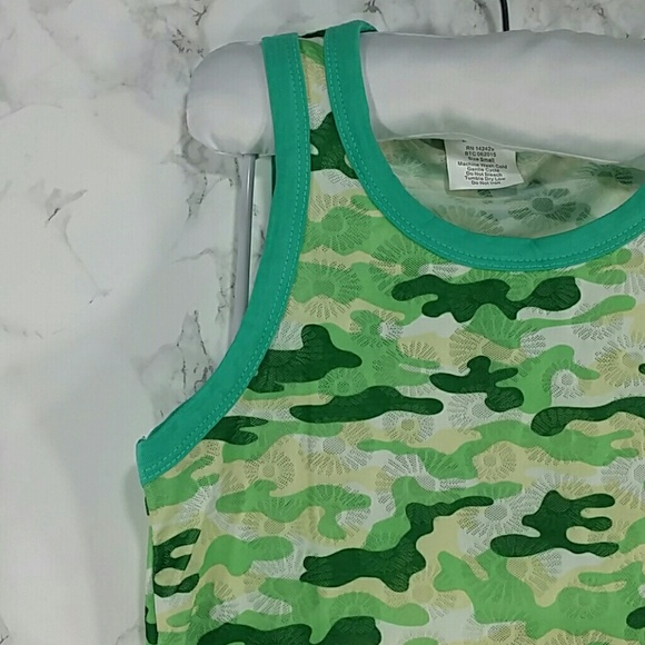 SALE***Green Camouflage tank top.Kid   :) - Picture 2 of 4