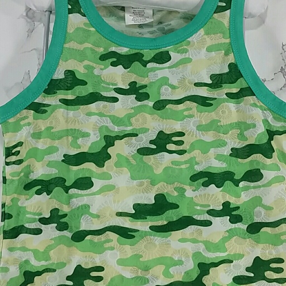 SALE***Green Camouflage tank top.Kid   :) - Picture 3 of 4