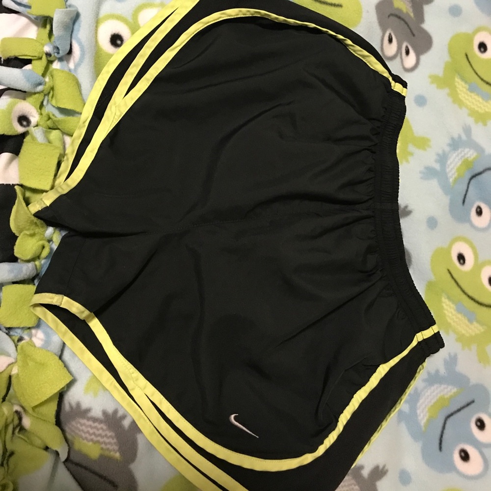 Nike Dry Tempo running shorts