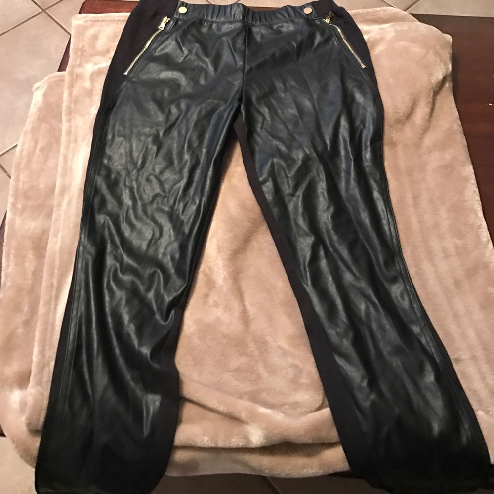 Bebe leggings by faux leather front