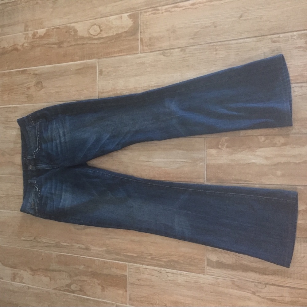 Joe's foxy 🦊  Rocker Fit women's jeans!