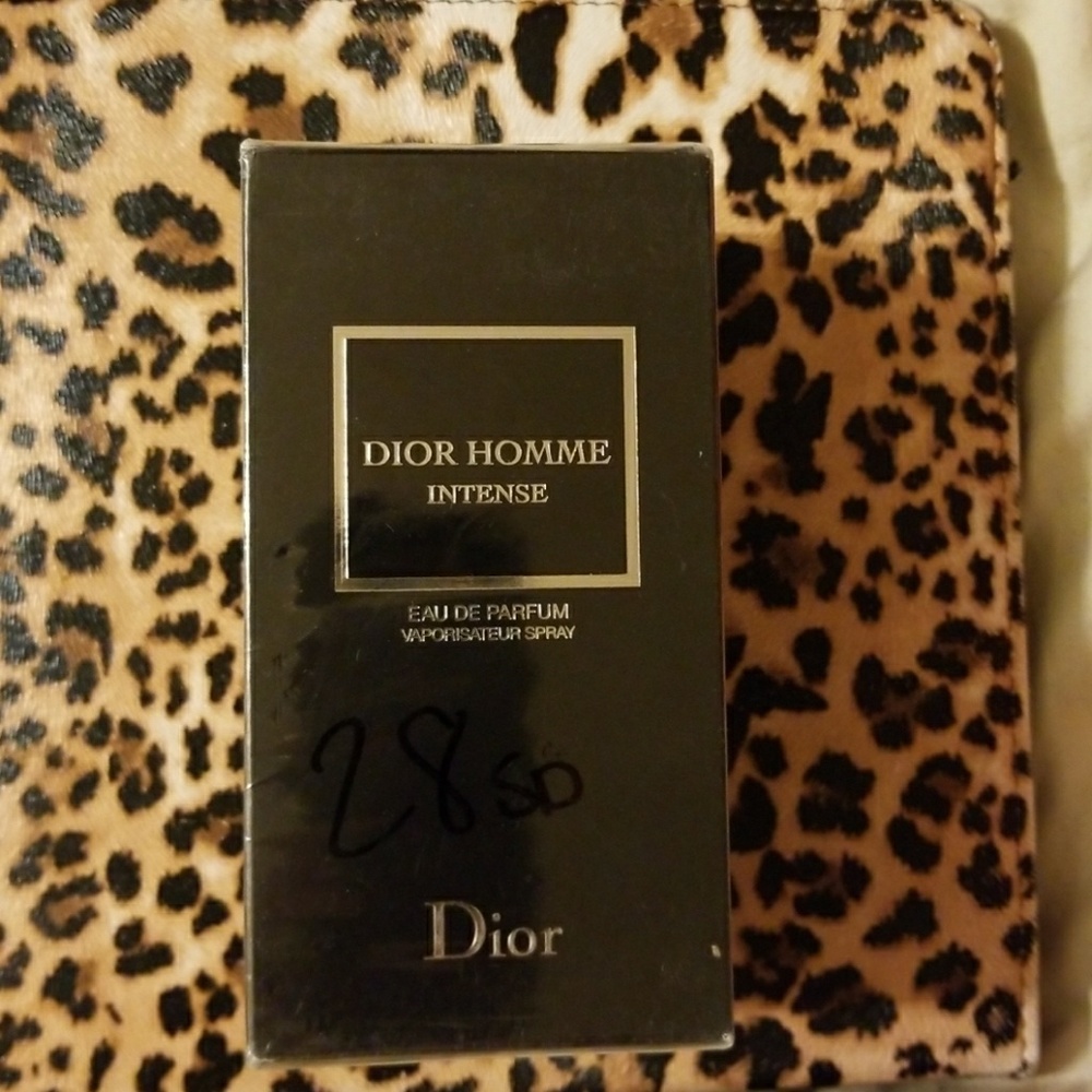 Dior Homme Intense EAU DR PARFUM spray