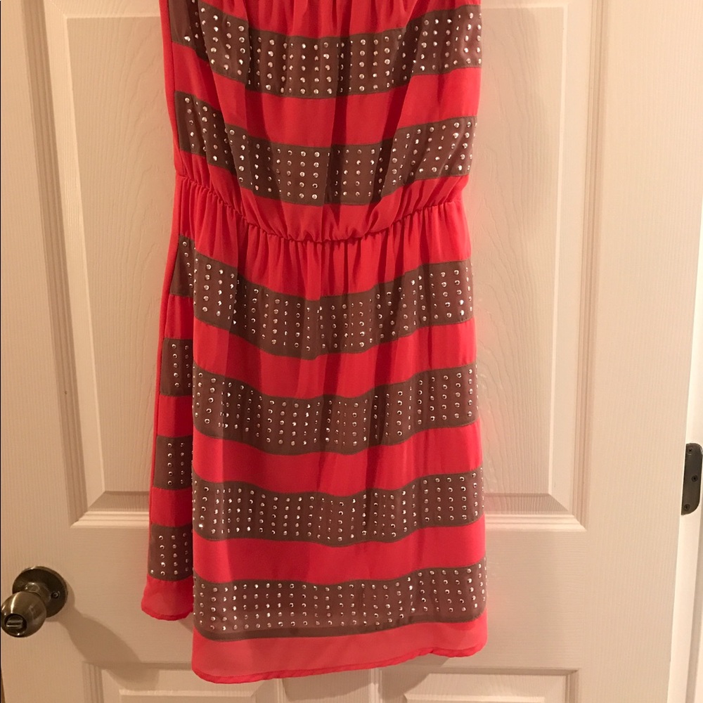Strapless pink and brown dress
