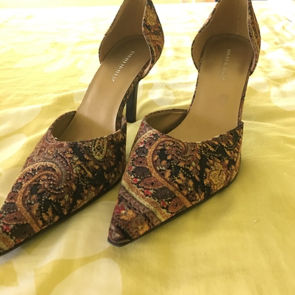 Shoes - Picture 1 of 4