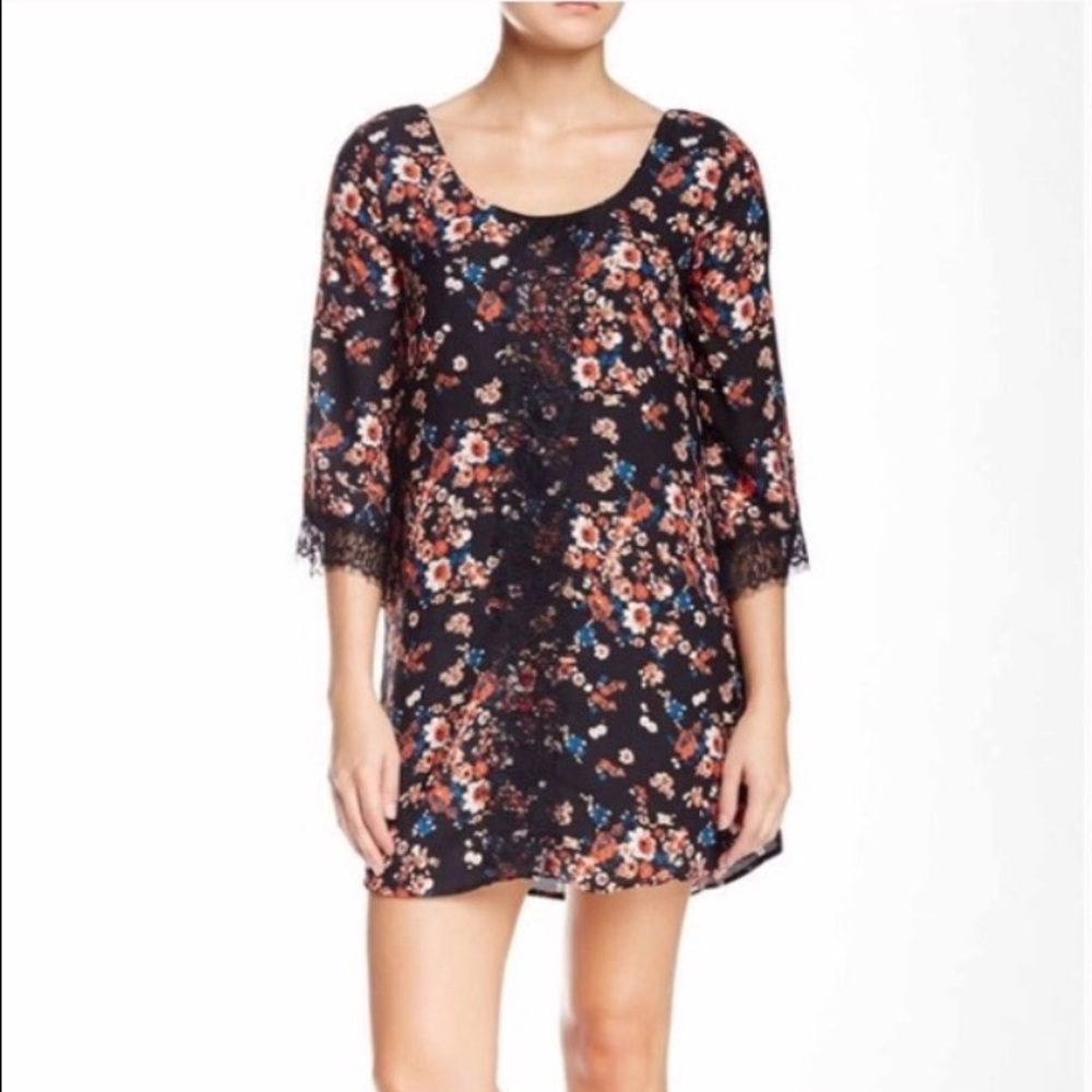 🌸NEW W/Tags‼️Socialite Floral Print Sheath Dress