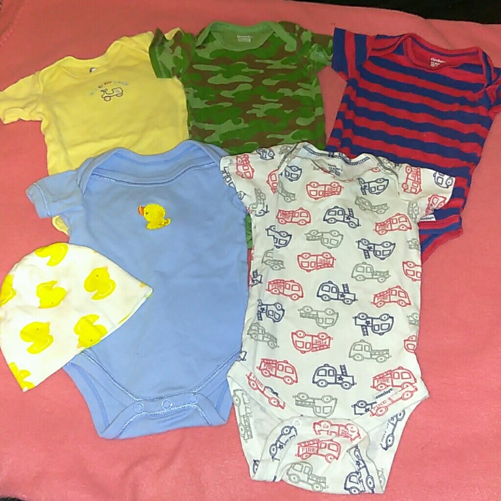 Gerber baby Onesies Bundle
