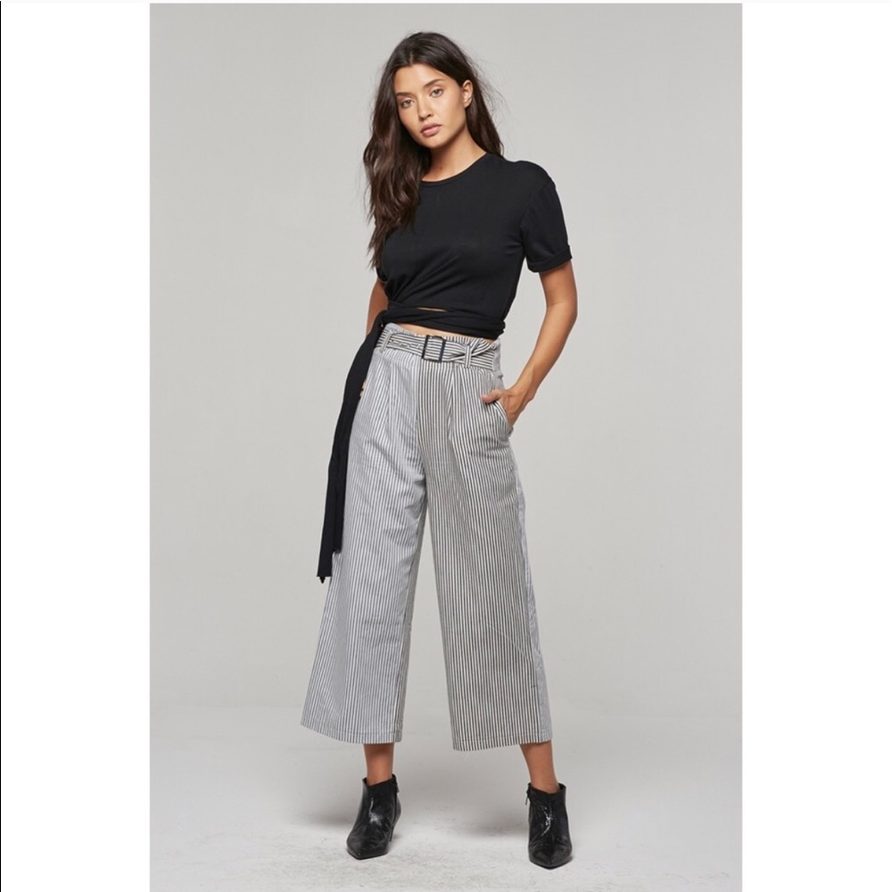 🎊CLOSING!! SEE AD☝🏻🎊🌺🌺Dress Pants with Belt🌺
