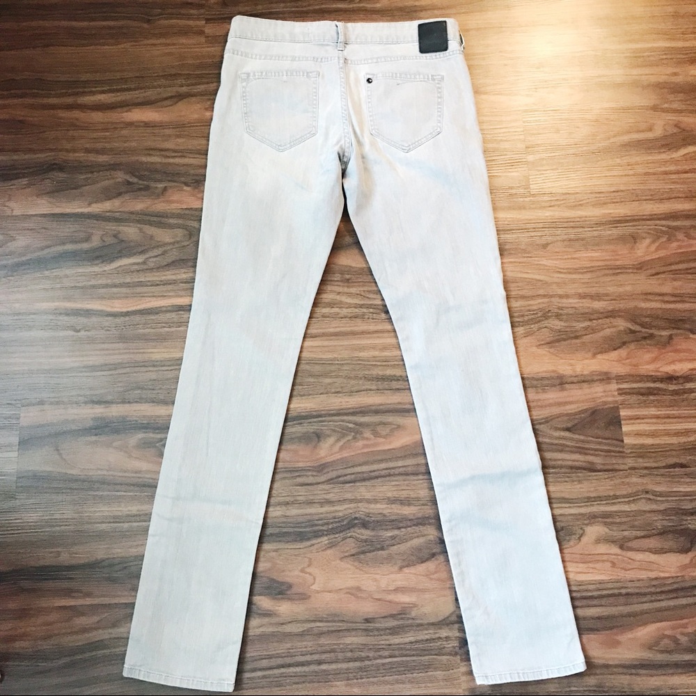 *PRICE DROP!* H&M Gray Long & Lean Skinny Jeans - Picture 2 of 7